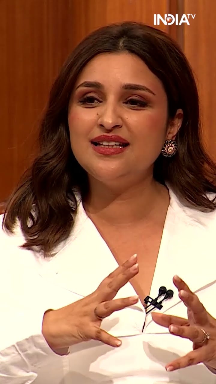 #parineetichopra को राजनीति के बारे में कुछ नहीं पता? #raghavchadha #aapkiadalat #rajatsharma