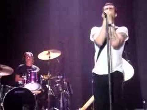 Maroon 5 LIVE in Singapore - Nothing Lasts Forever