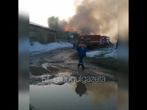 В Бугульме загорелась баня