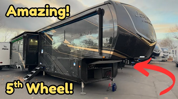 You're Going to LOVE This Luxury 5th Wheel Floorplan! 2026 Pinnacle 38FBRK