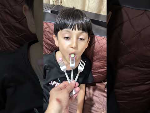 يلا امم امم امم شطوره أعطيته فعضني 