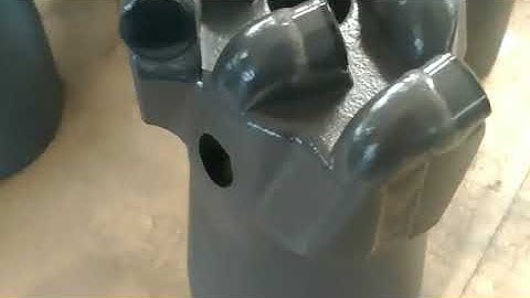 PDC matrix body drill bit