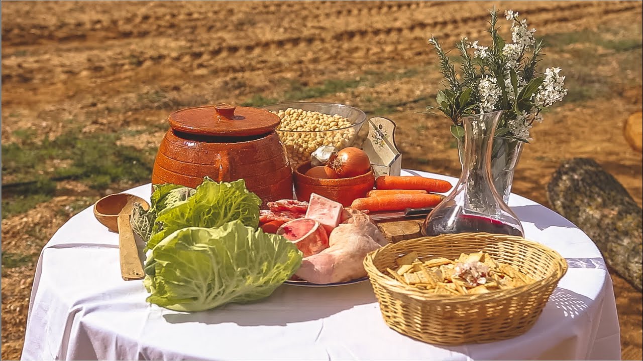 Olla Podrida entre los almendros