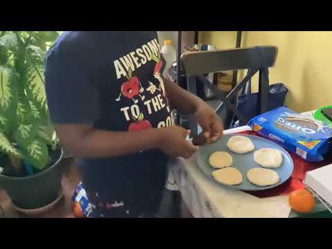 Making my Oreo