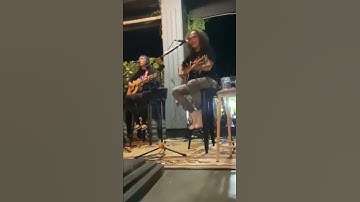 Bimbim Kaka Slank Akustikan
