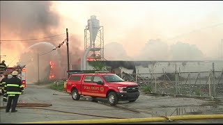 Fire Engulfs Old Warehouse in Owensboro