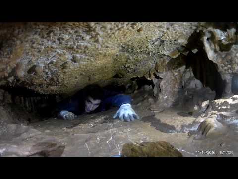 Vídeo: Espeleologista Branco Das Cavernas Sablinskie - Visão Alternativa