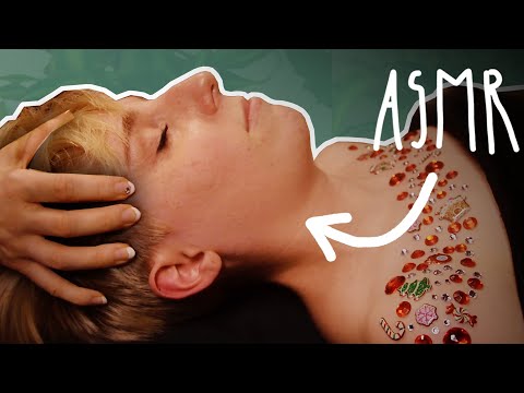Ohren, Kopf, Gesicht 😴 ASMR Massage - Soooo gut! (Flüstern, Musik)
