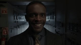 Bruce Wayne & Lucius Fox Under Poison Ivy Peppers Spell Gotham Tv Series