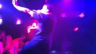 Young De performing Neva Look Back live @ Pyramid Winnipeg w/ Xzibit