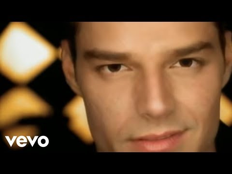 Ricky Martin - Livin' La Vida Loca (Spanish) (Official Video)