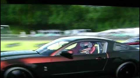 Need for Speed Shift - Get out of my way! (physics issues)