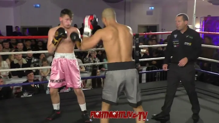 War of the Warriors 3 Boxing Andrew Perkins V Aber...