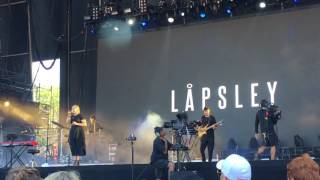 Operator (He Doesn&#39;t Call Me) - Lapsley [Lollapalooza 2016]