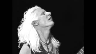 Video thumbnail of "Johnny Winter   talk is cheap"