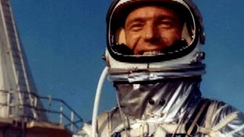 Remembering space pioneer Scott Carpenter, dead at...