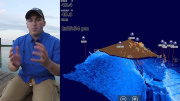 Matthew Laster with Lowrance explains how fish and structure look with Lowrance StructureScan 3D