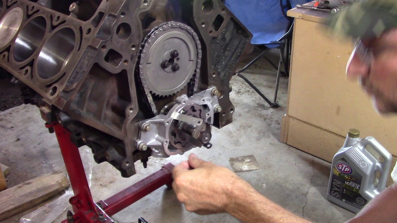 5 3 LS oil pump pt.2 - YouTube.