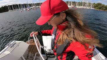 Docking with buoy towards jetty, strong wind. Become a confident boat captain in 2026 w Maria Lanner