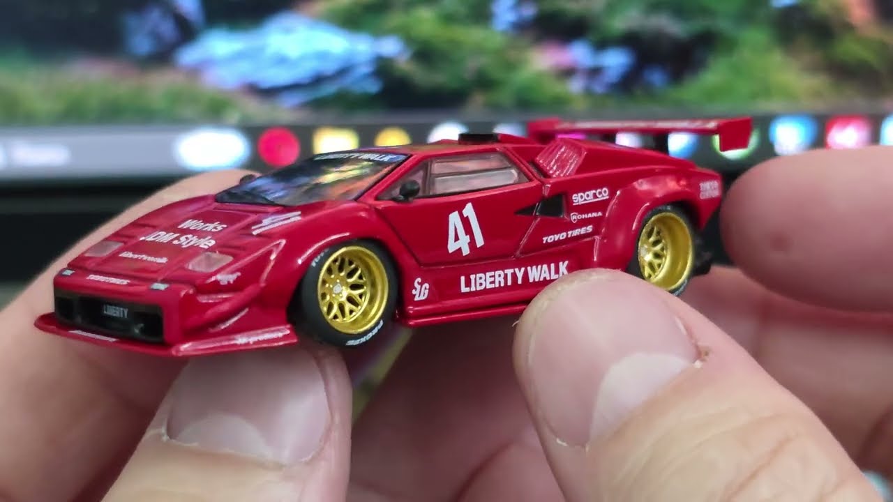 Mini GT #1100 (Lamborghini Countach LB-WORKS (Red)) #automobile