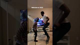 #shorts #funny Dancing into 2023 be like 😃. Oluwole giving the vibes.. #dance #viral