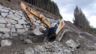 Liebherr R 945 G8 VA - Natursteinmauer - under construction / mittendrin statt nur dabei [ 1 : 3 ]