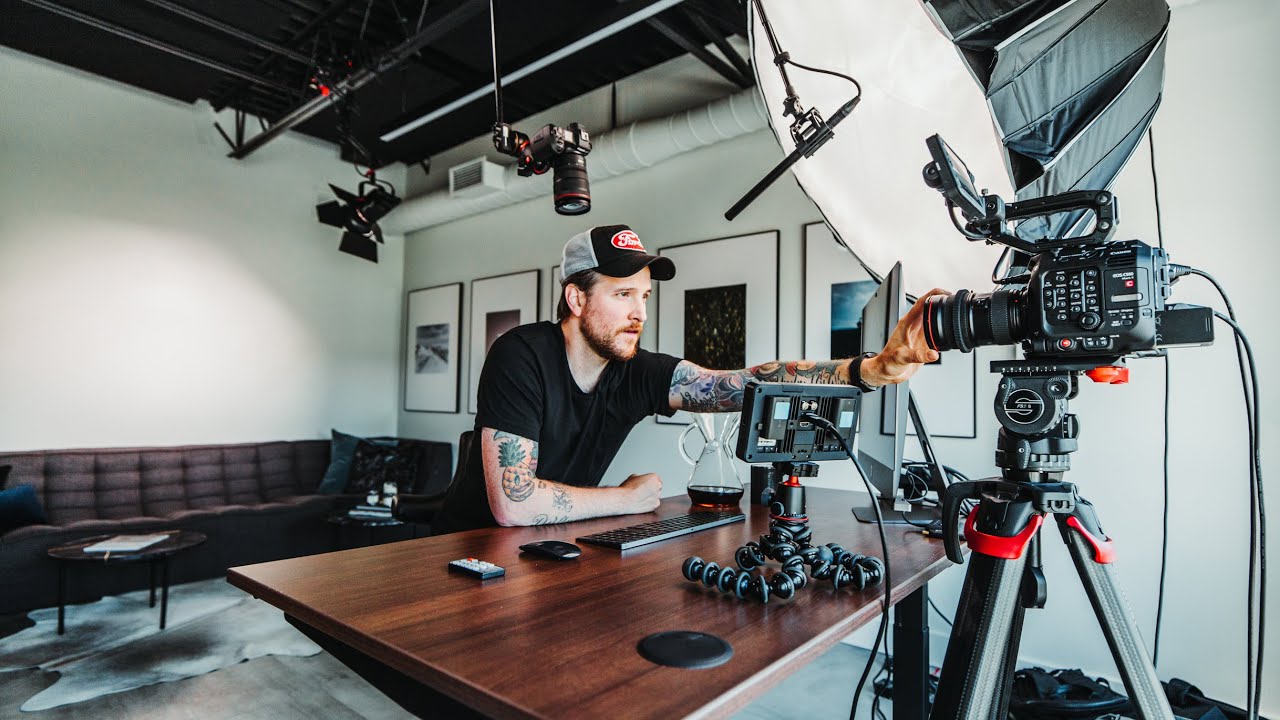 MY YOUTUBE STUDIO SETUP