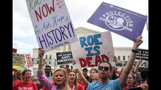 Supreme Court Overturns 1973 Roe v. Wade Decision