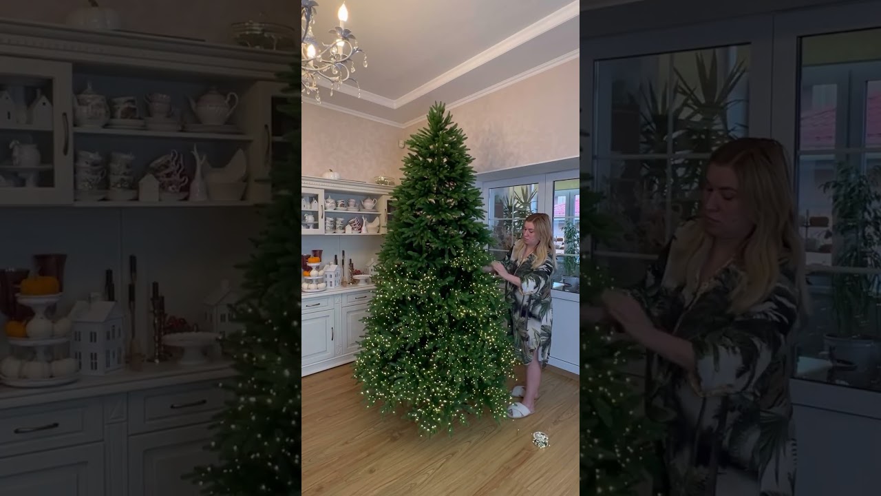 Сказочная ёлка #новогоднийдекор #новыйгод #рек #украшаем #елка #гирлянда #роса