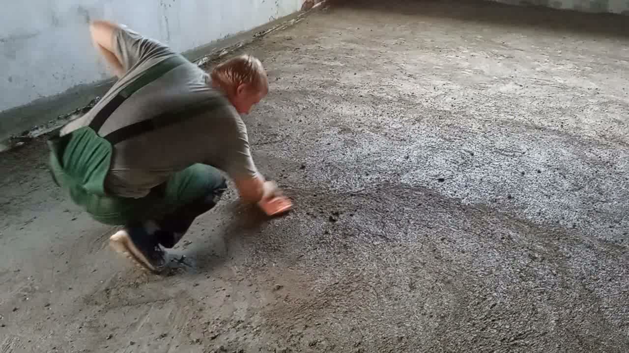 Бетонные полы, выравнивание ставшего бетона - YouTube