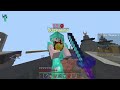 Tiras la espada a medio pvp y toca jugar asi xd