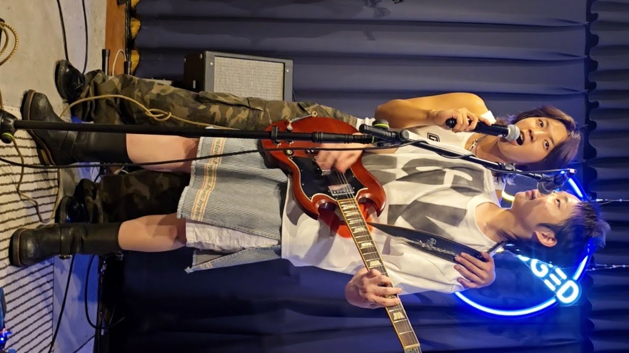 250810 포져군단(POSER) - 엄마난아직어린앤가봐 + 홧김에확 [김지호 Focus] @언플러그드 라운지