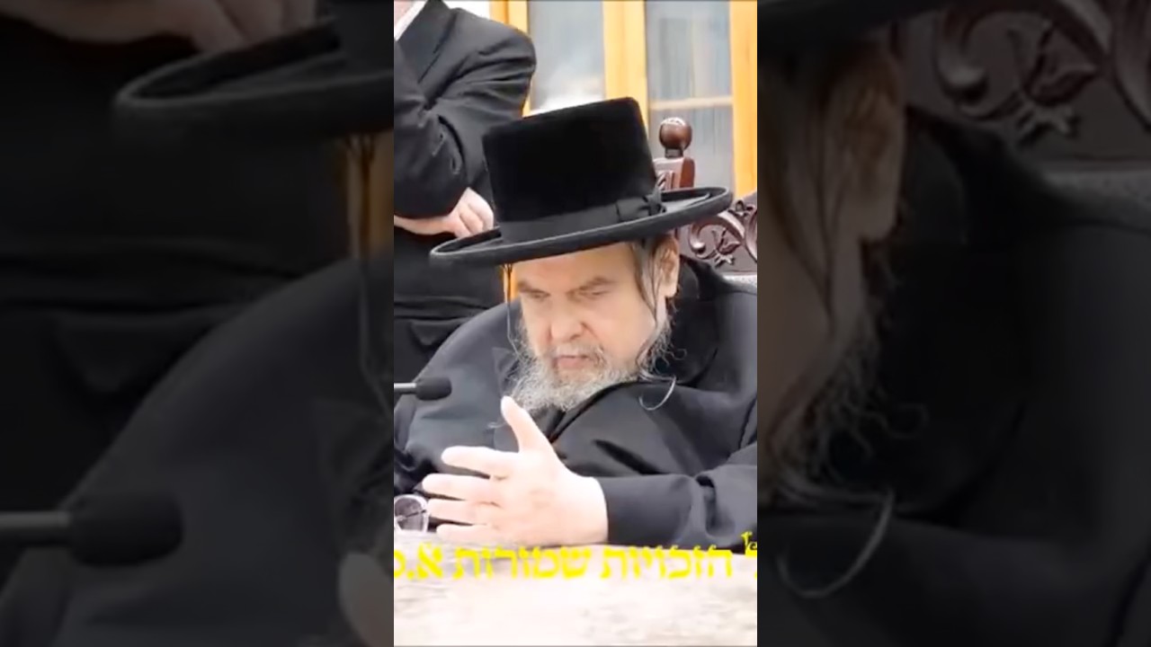 האדמו״ר מבעלזא נושא דברים בנושא הצניעות בכינוס שנערך במעונו