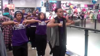 Flash Mob - Hip Hop Dance Ensemble at Old Navy