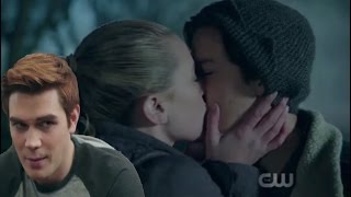 Riverdale | Betty Kisses Jughead | Archie Is Jealous Over Bughead's Relationship | In a Lonely Place