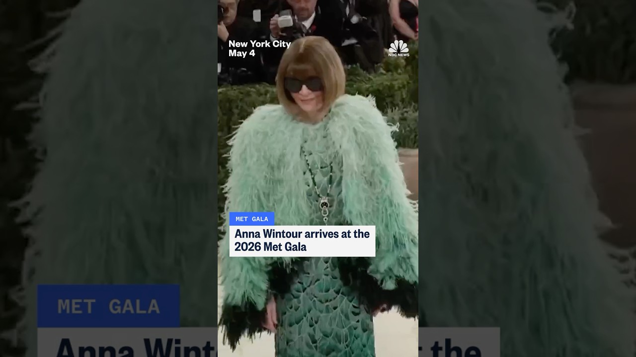 Anna Wintour arrives at the 2026 Met Gala