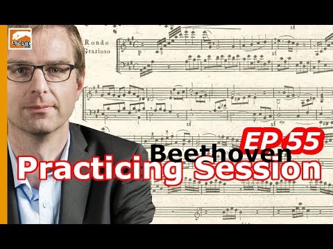 Practicing Beethoven's Rondo of his Piano Sonata nr.2 in A Major