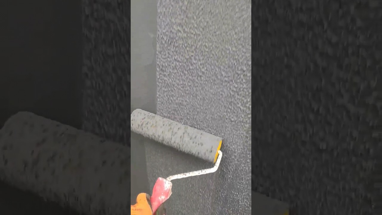 Нанесение фактурной краски валиком