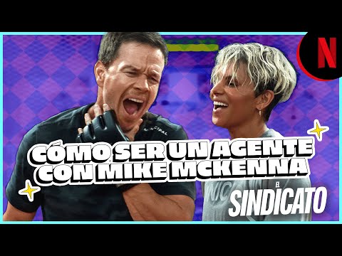 Mike se entrena para ser un agente | El Sindicato | Netflix