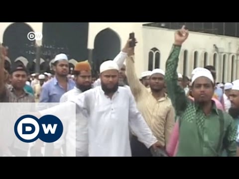 صدامات عنيفة في دكا احتجاجا على إعدام نظامي الأخبار
