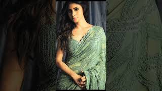 Moni Roy Pic Look