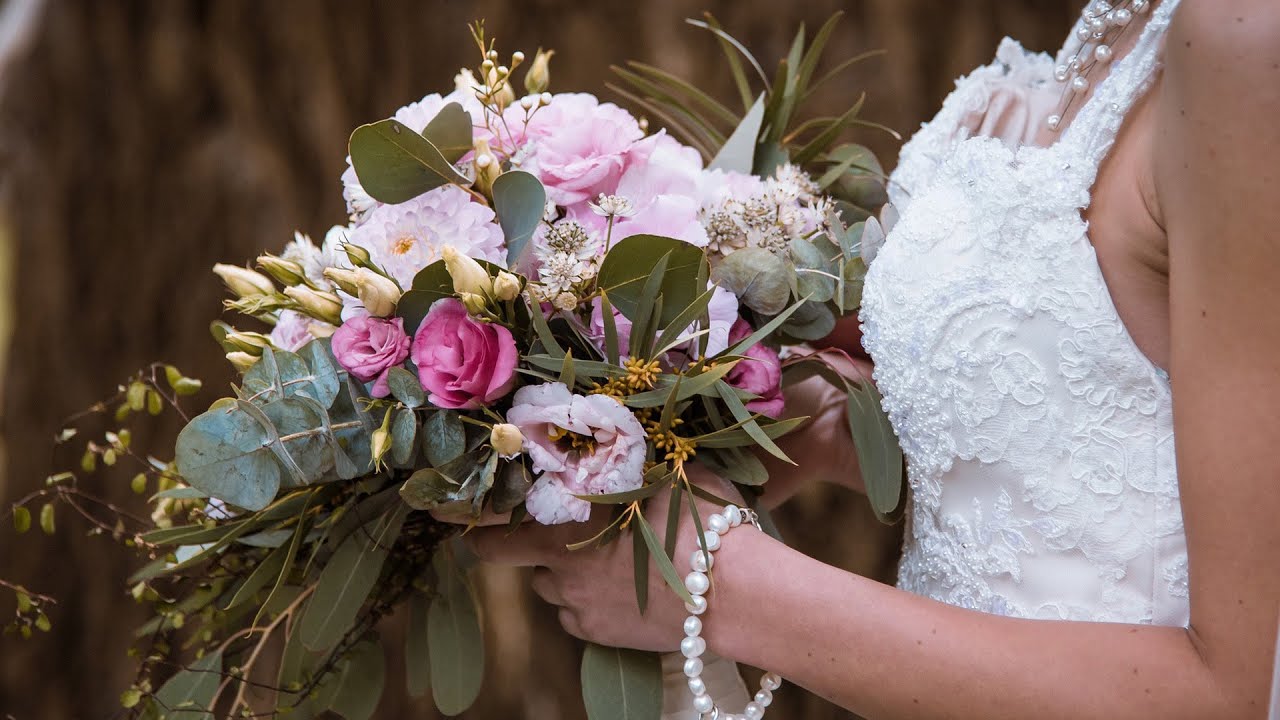 Miscanthus-Zopf Brautstrauß | bridal bouquet | Hochzeit | wedding | BLOOM’s Floristik