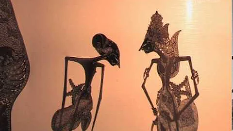 Wayang Kulit (Indonésie) -  Avec le dalany Purbo Asmoro