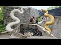 The brave soldiers risked their lives to capture a nest of giant pythons in order to rescue the girl