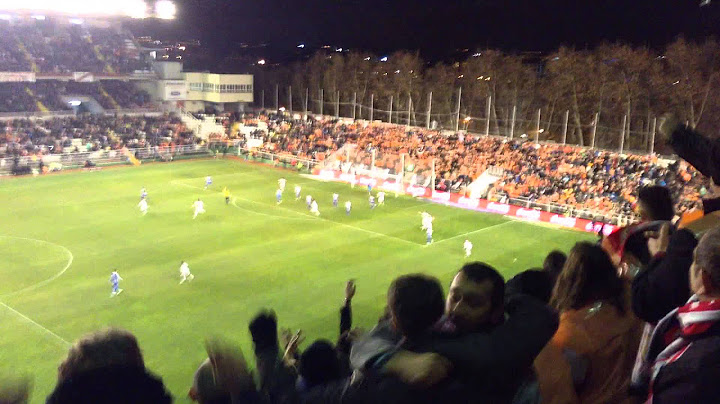Gol anulado al Rayo por fuera de juego en el Rayo Vallecano 1-2 Deportivo