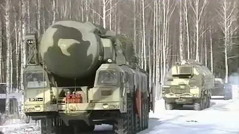 МИР ОРУЖИЯ ракета Тополь М