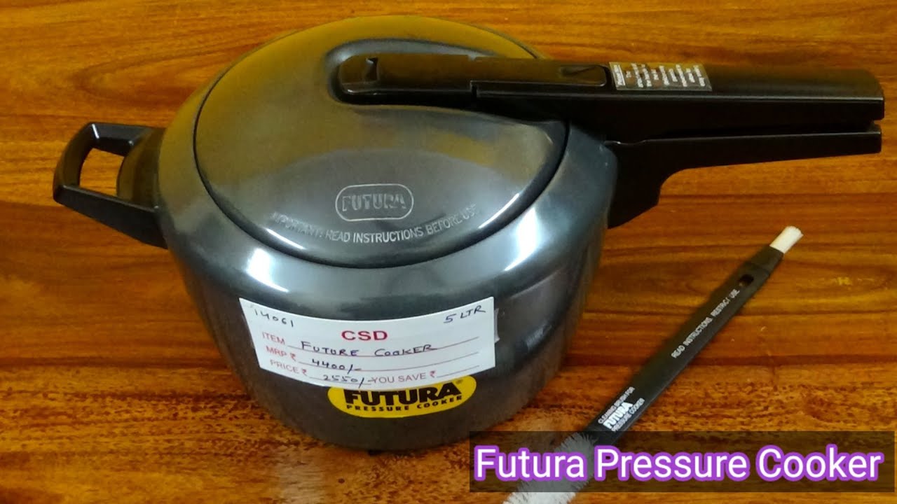 Futura Hawkins 3-Litre Hard Anodized Induction Compatible Pressure Cooker,  Small, Black 