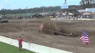 8 Up 2 Mud Truck On Tractor Tires At Dammp 720P