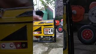 Battle 2 miniatur Mesin Diesel 24Pk vs Genset Rumahan