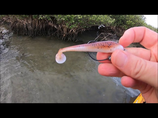 Knockin Tail Lures Underwater Action 